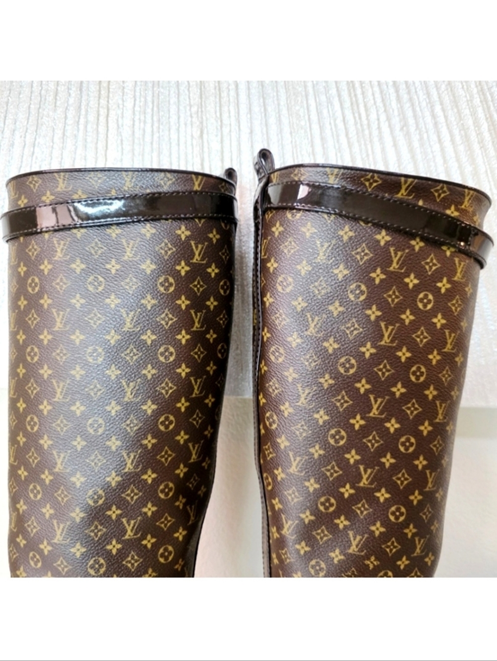Louis Vuitton Monogram Canvas Patent Leather Knee-high Boots - EU 38.5 / US 8 - Picture 12 of 16